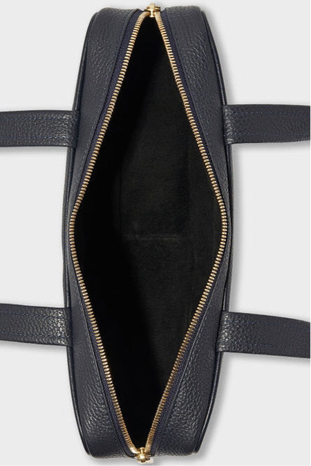 Barry Shoulder Bag in Grain Navy