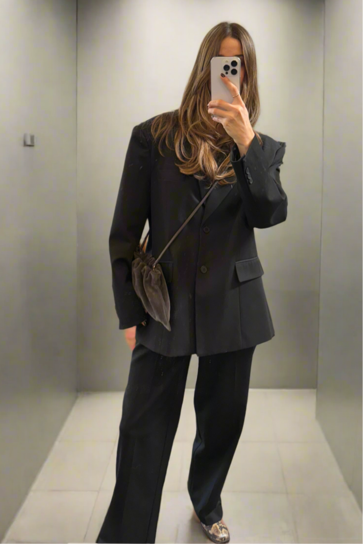 Mini Cloud Clutch in Suede Brown