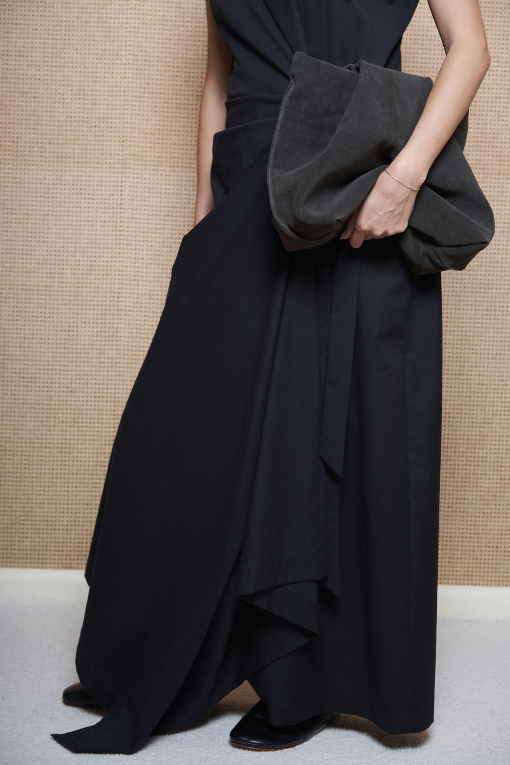 Large Fold Clutch in Suede Brown