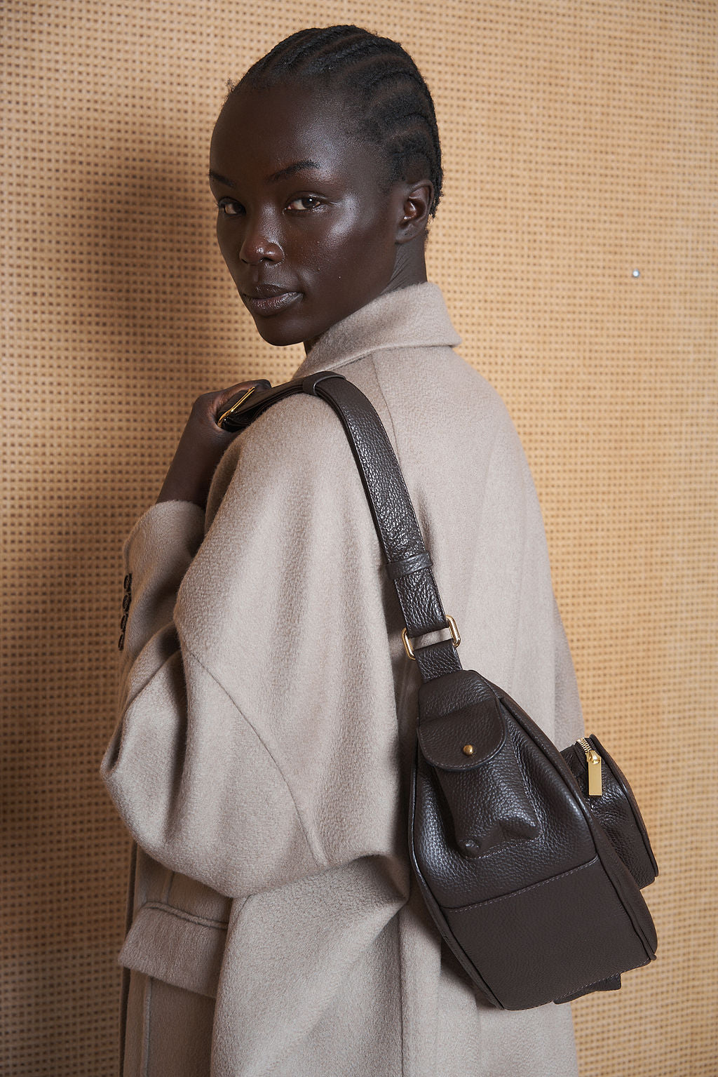 Pocket Rocket Hobo in Grain Dark Brown