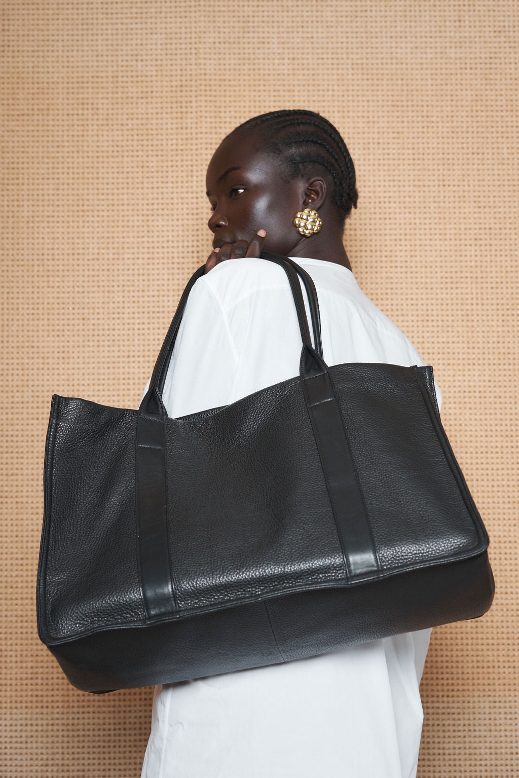 Grocer Deluxe Tote Bag in Black