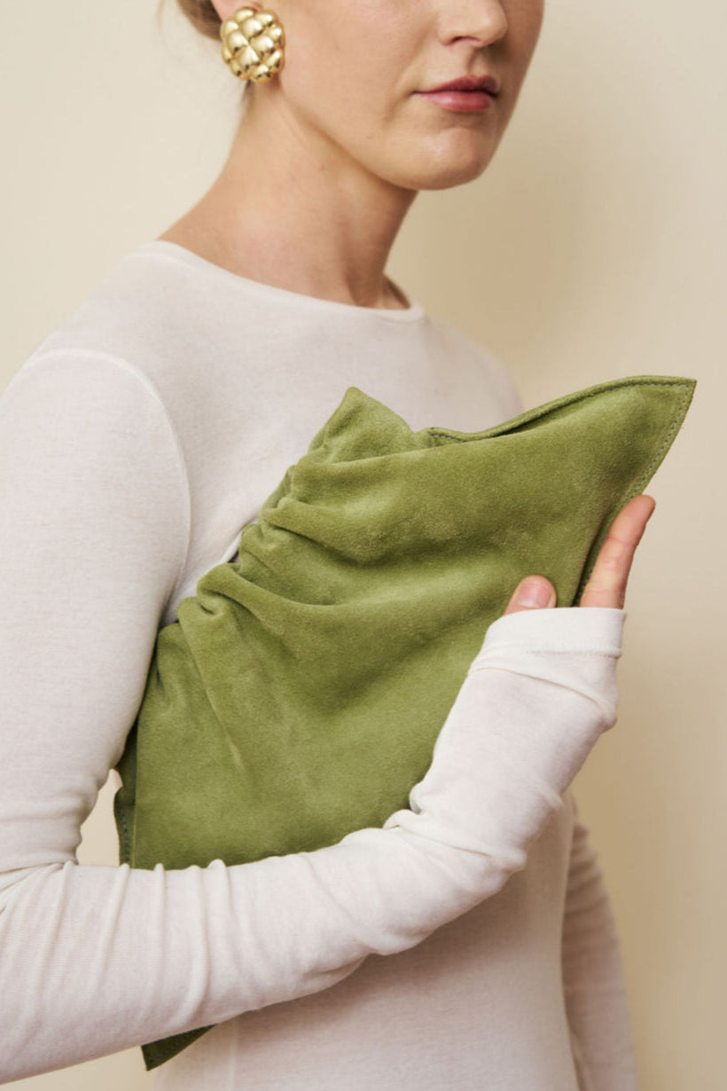 Mini Cloud Clutch in Suede Matcha