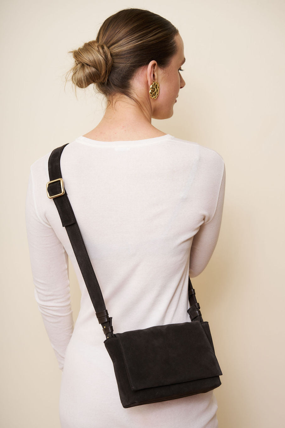 Encase Satchel in Suede Brown