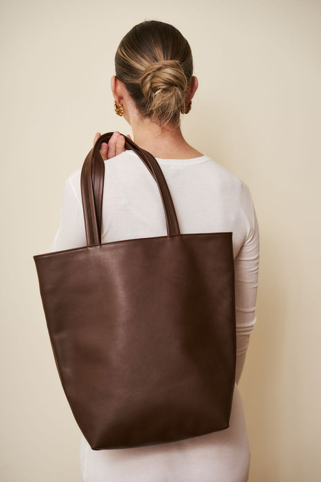 Tall Simple Tote in Smooth Chestnut