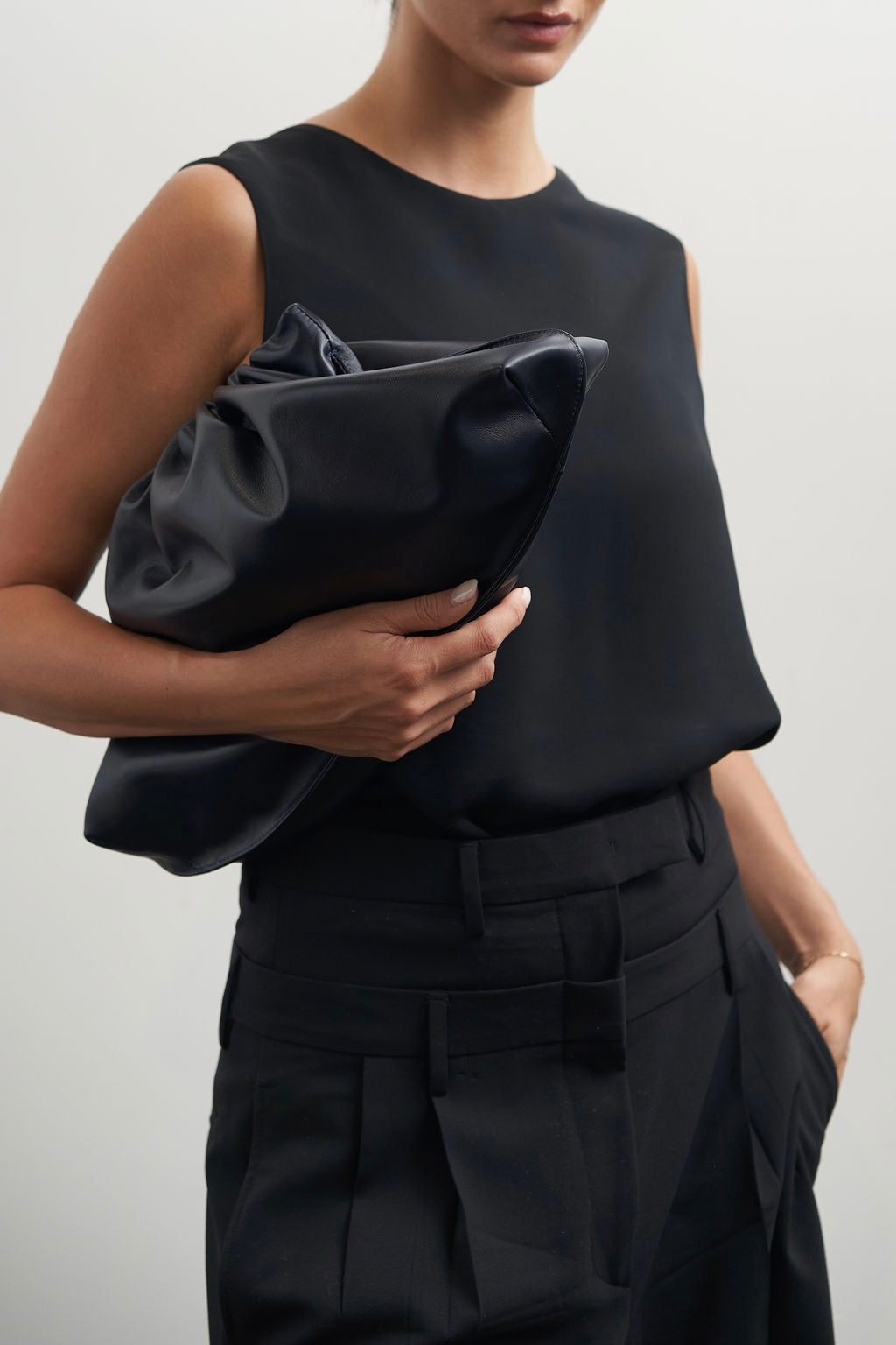 Cloud Bag in Smooth Navy