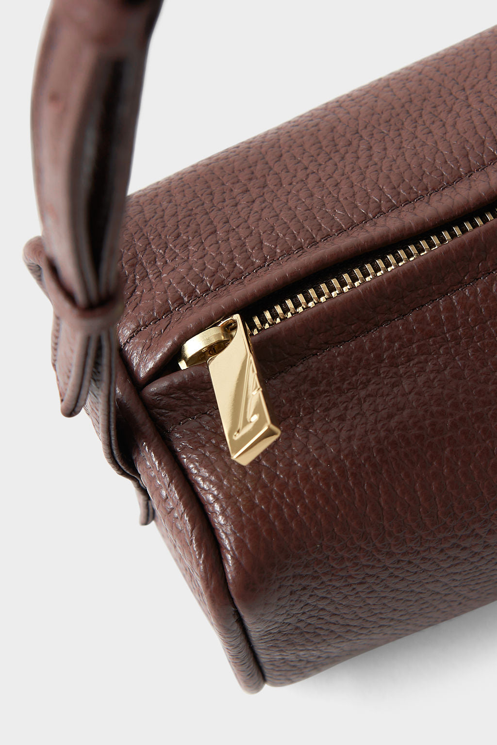 Small Barrel Shoulder Bag in Grain Burgundy