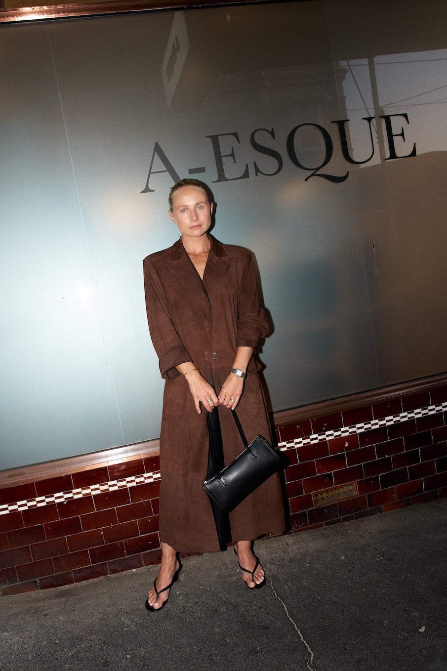 Cylinder Shoulder Bag in Smooth Black