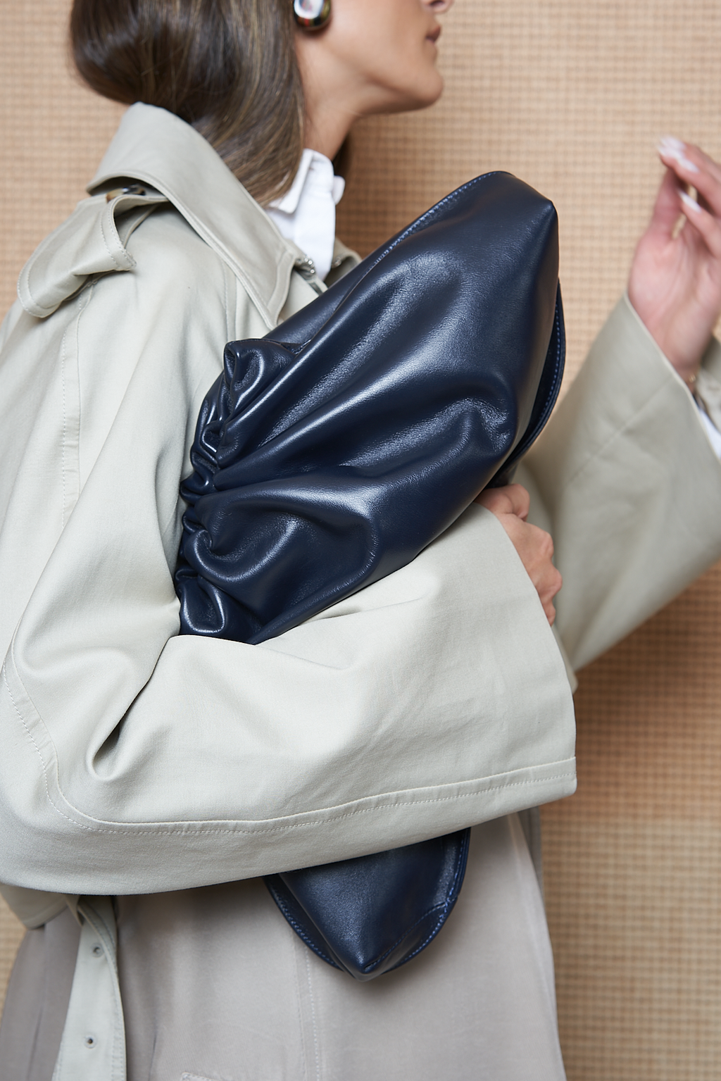 Cloud Bag in Smooth Navy