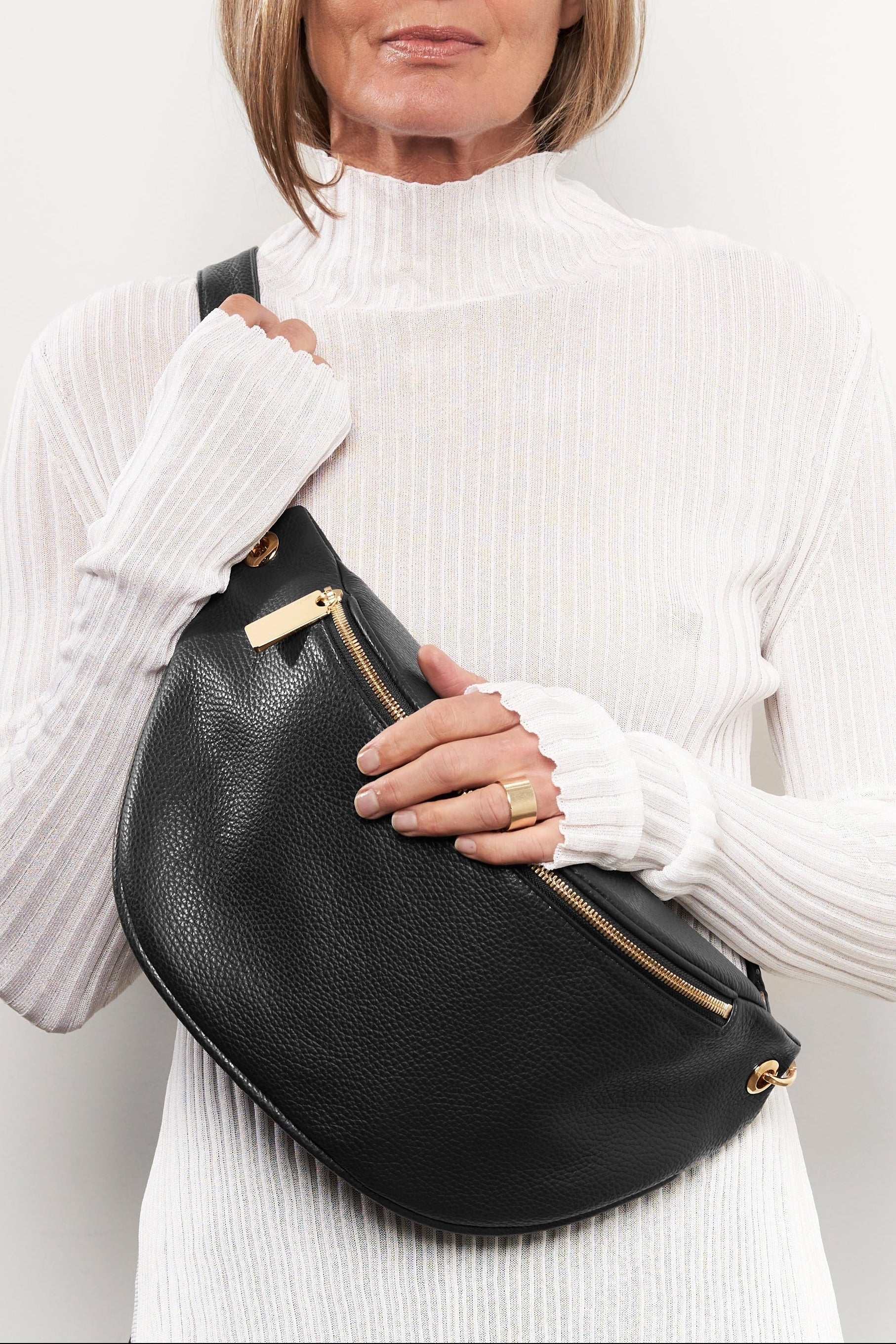 Creators Crescent Bum Bag in Black