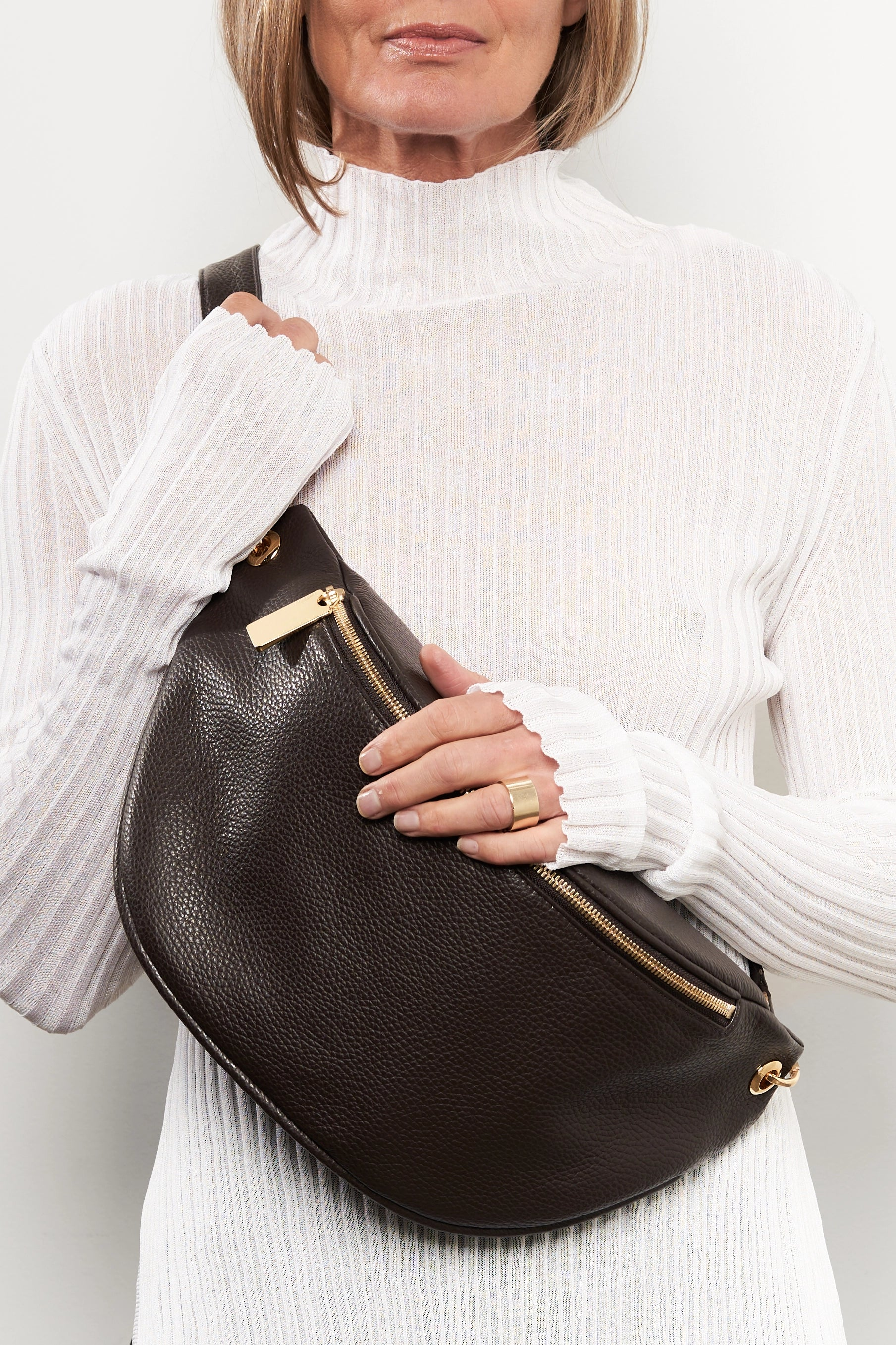 Creators Crescent Bum Bag in Grain Dark Brown