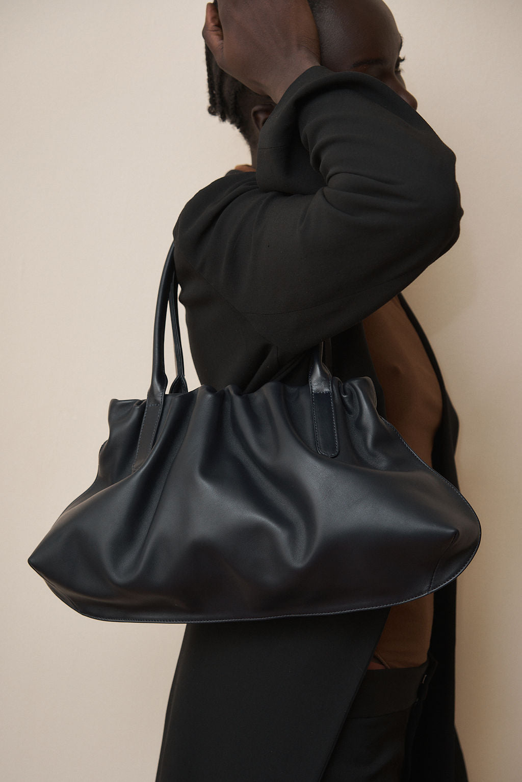 Cloud Shoulder Bag in Smooth Navy