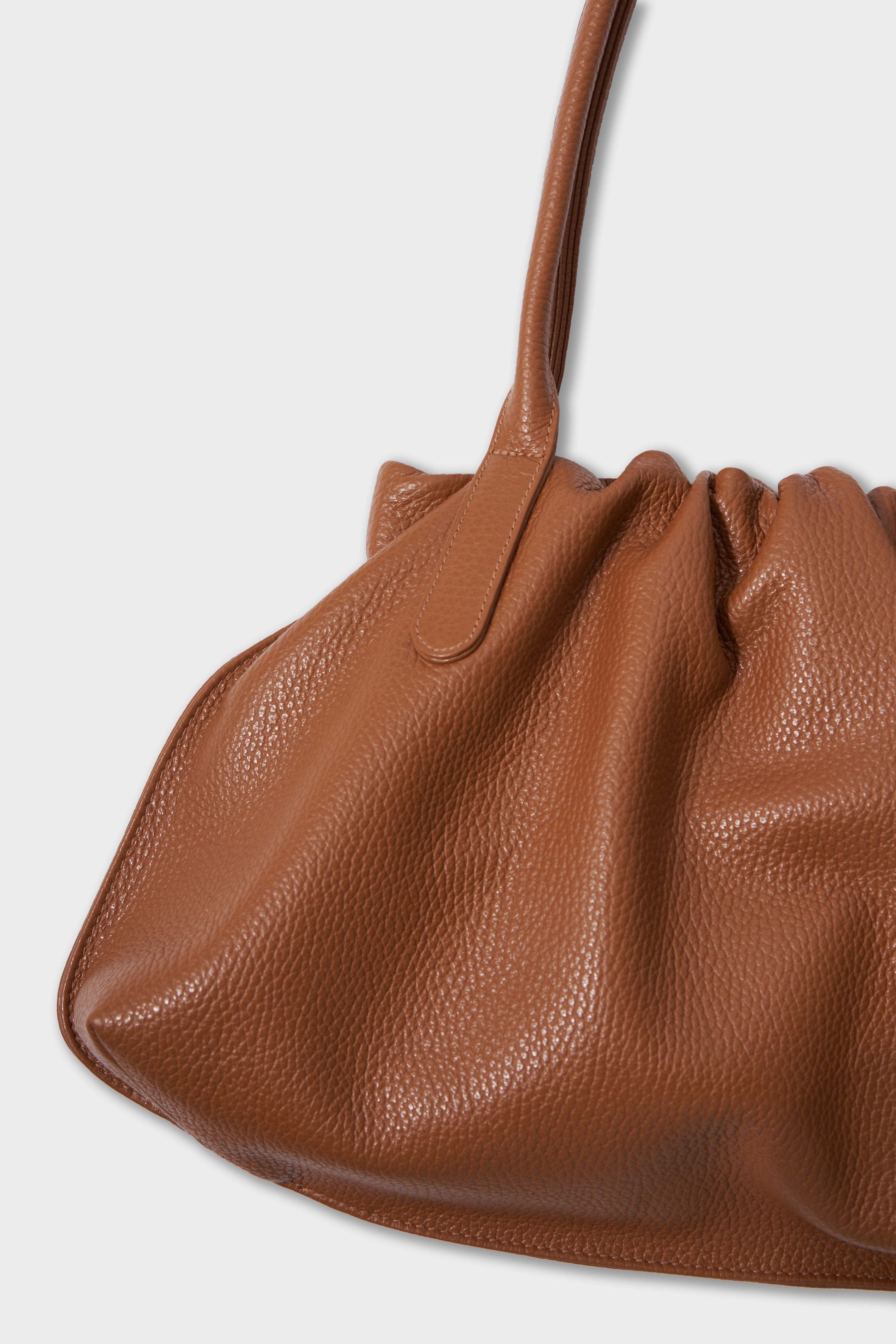 Cloud Shoulder Bag in Grain Bright Spice