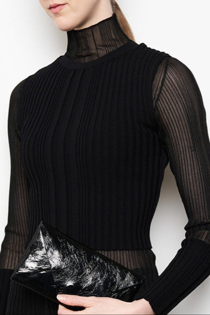 Envelope Metallic Black