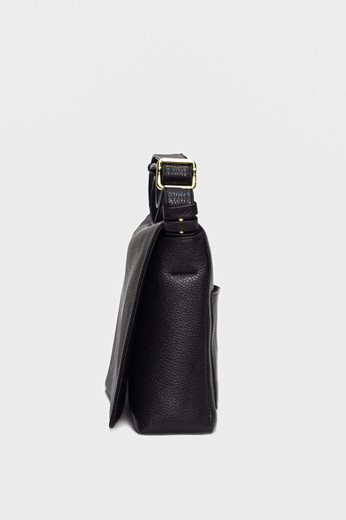Encase Day in Grain Black