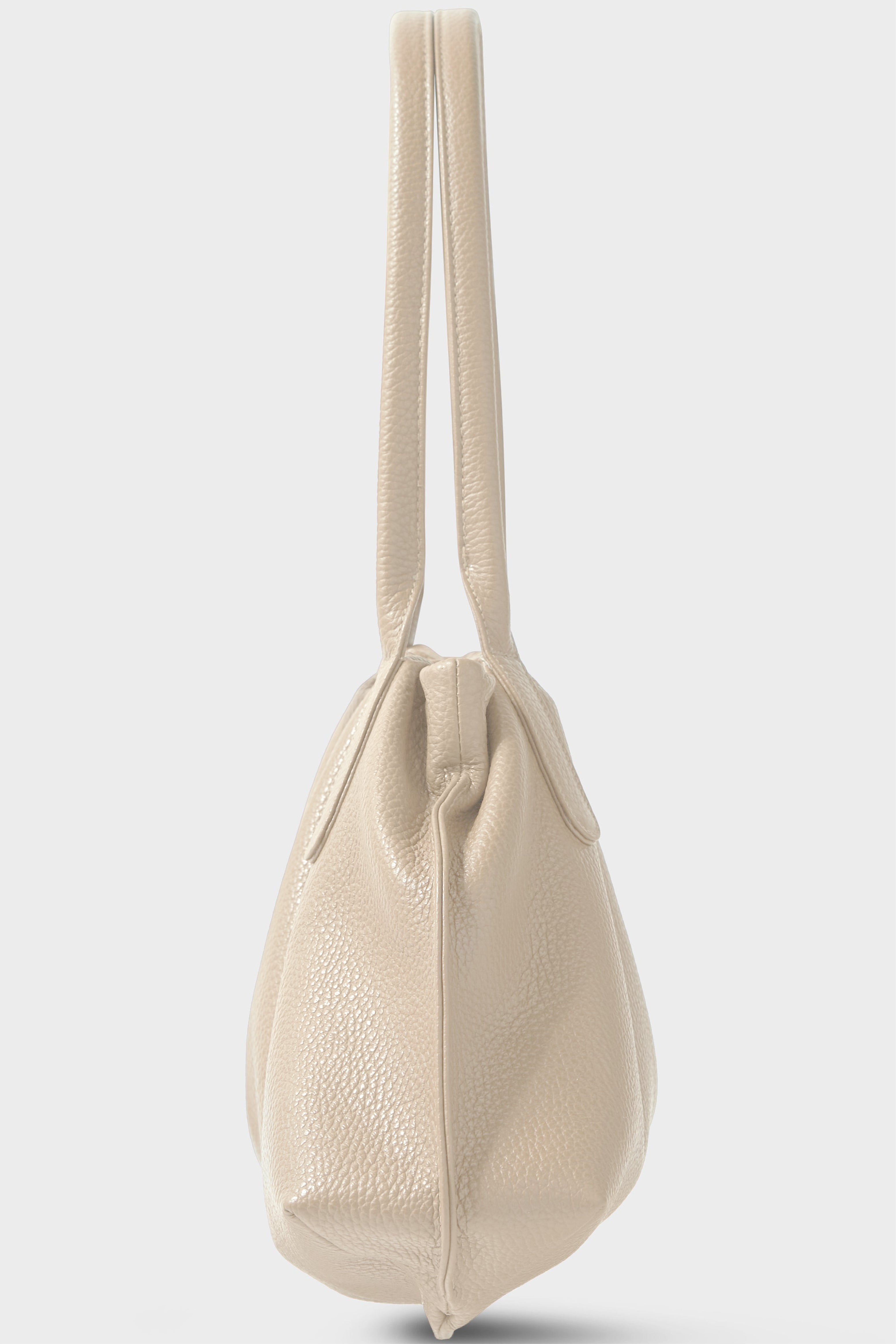 Cloud Shoulder Bag in Grain White Wash