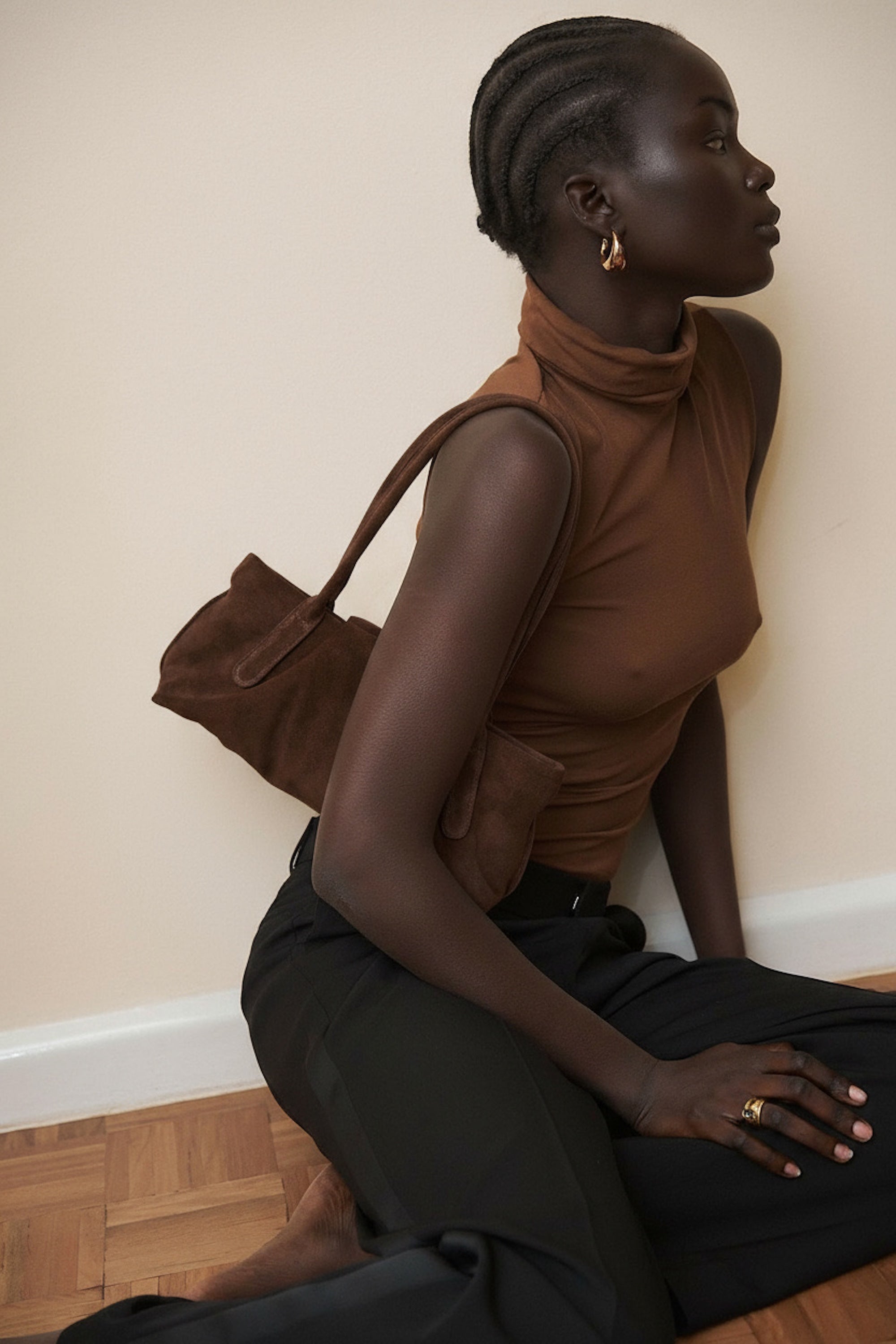Fold Shoulder Bag in Suede Chestnut