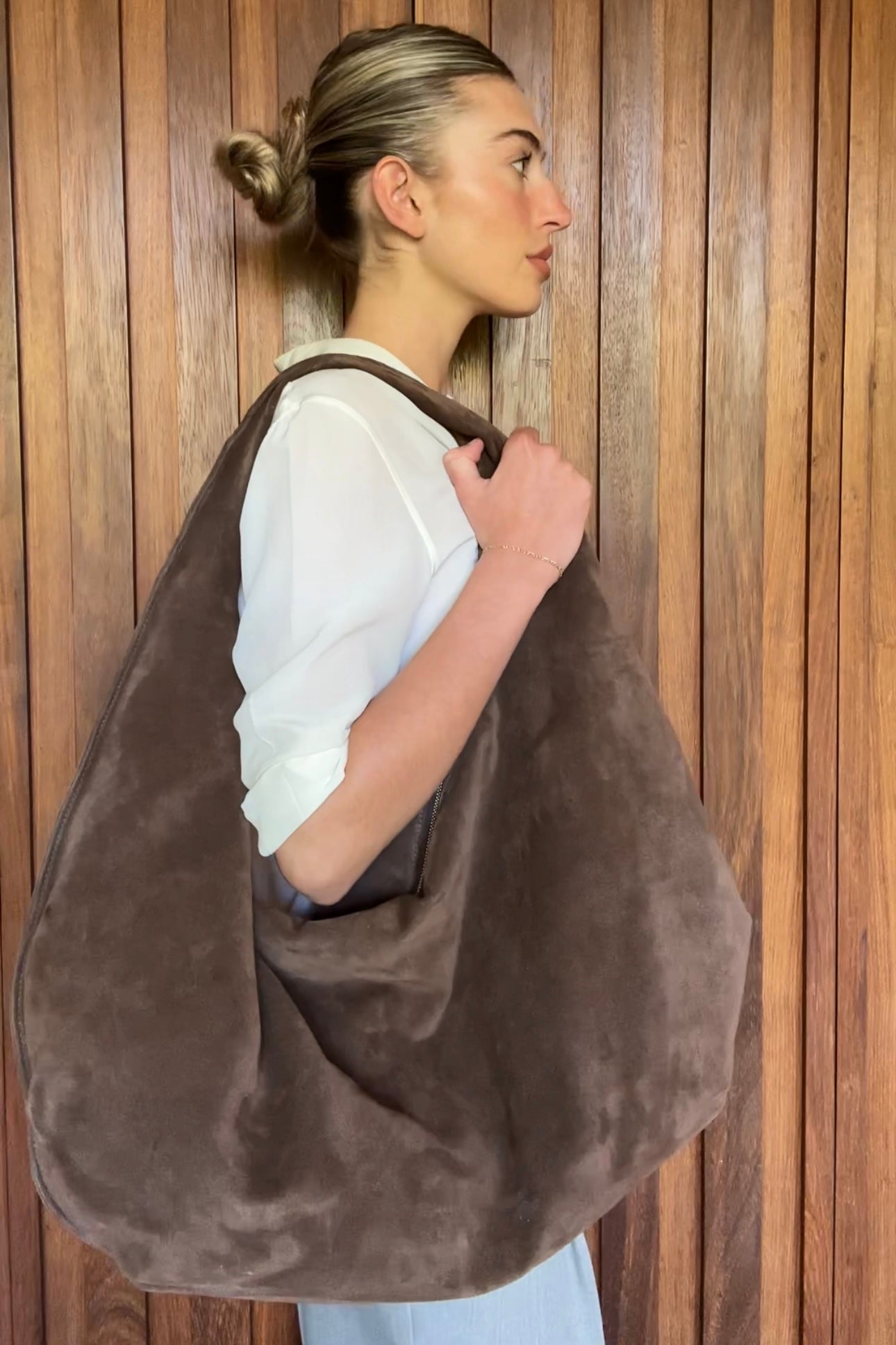 Full Moon in Suede Chestnut