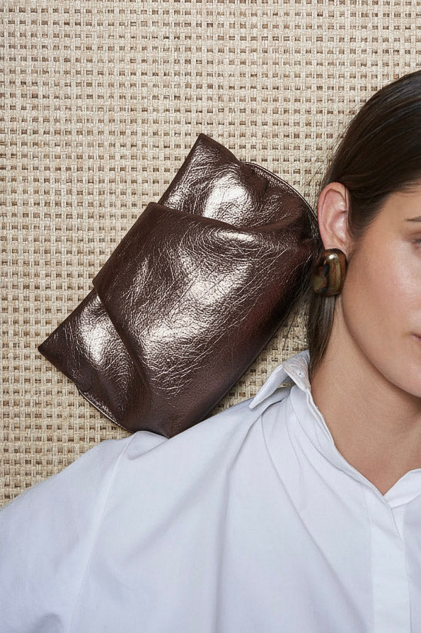 Fold Clutch Mini in Metallic Brown