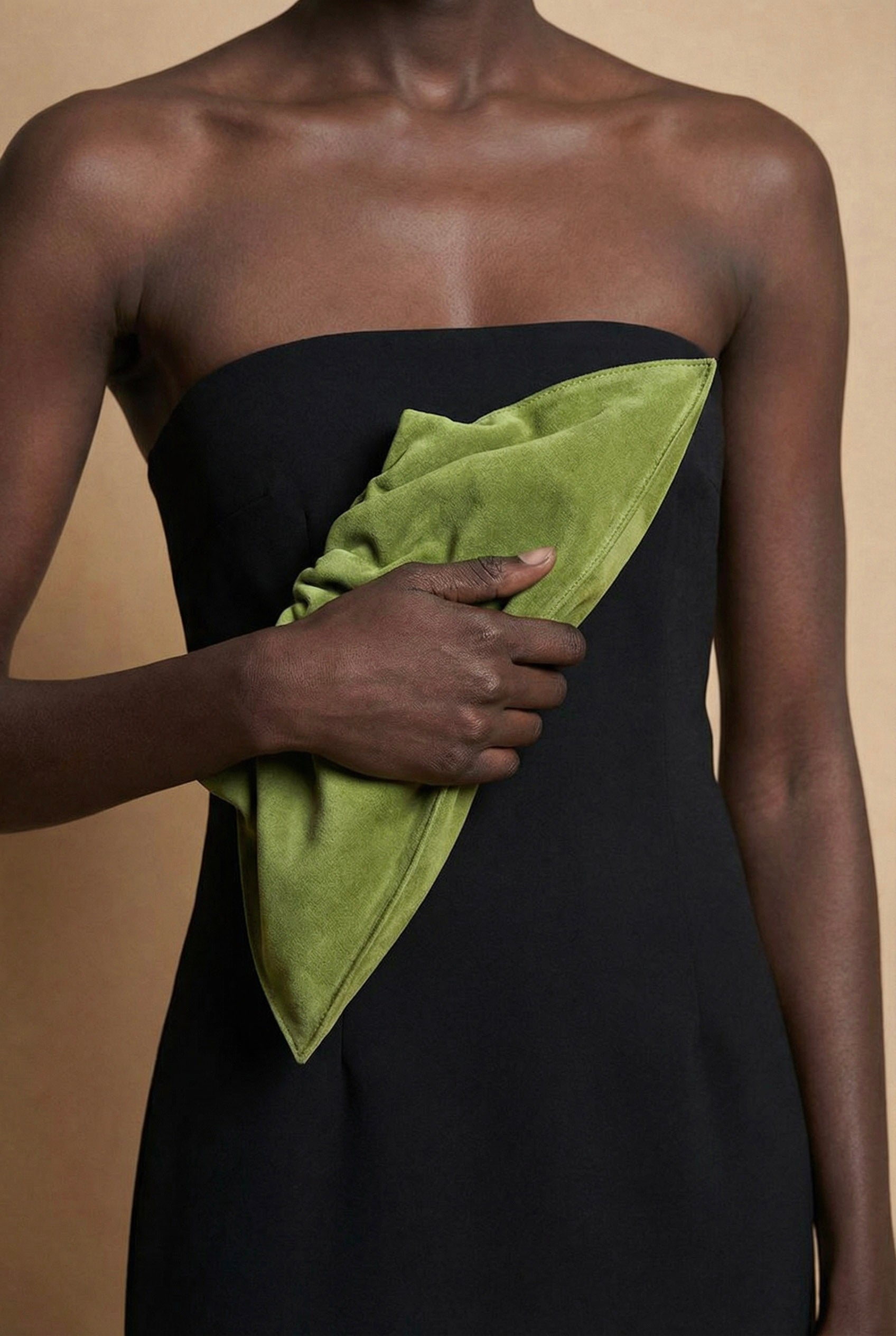 Mini Cloud Clutch in Suede Matcha