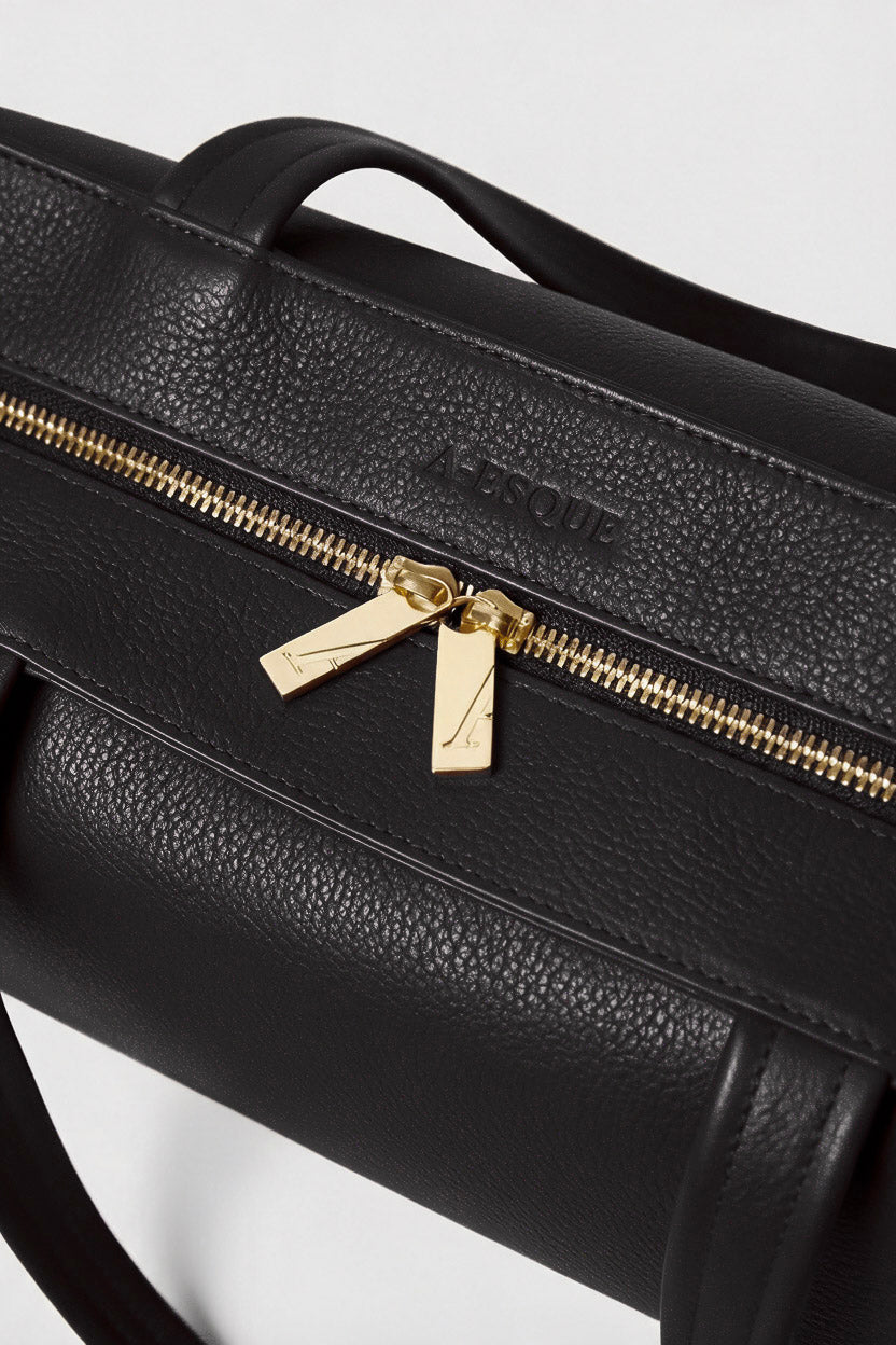 Large Simple Fold Tote in Grain Black