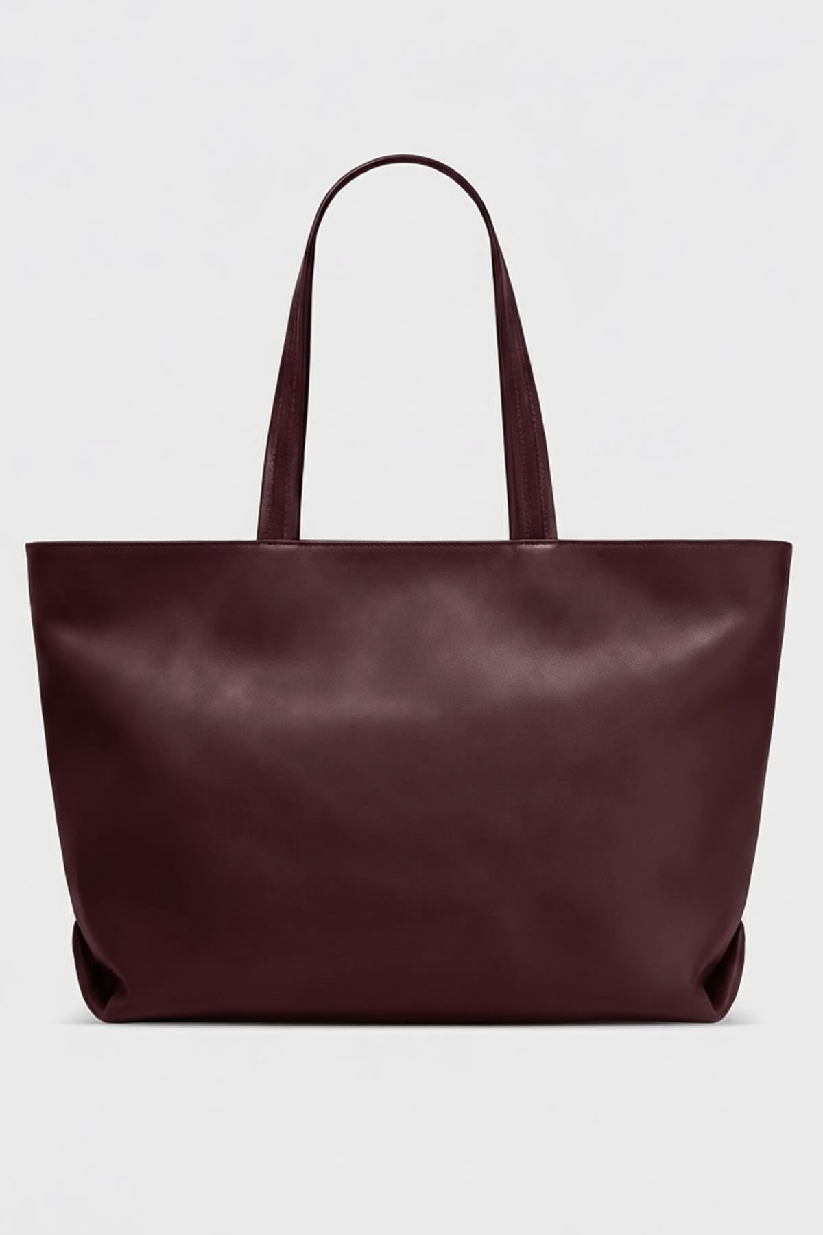 Large Simple Fold Tote in Smooth Burgundy