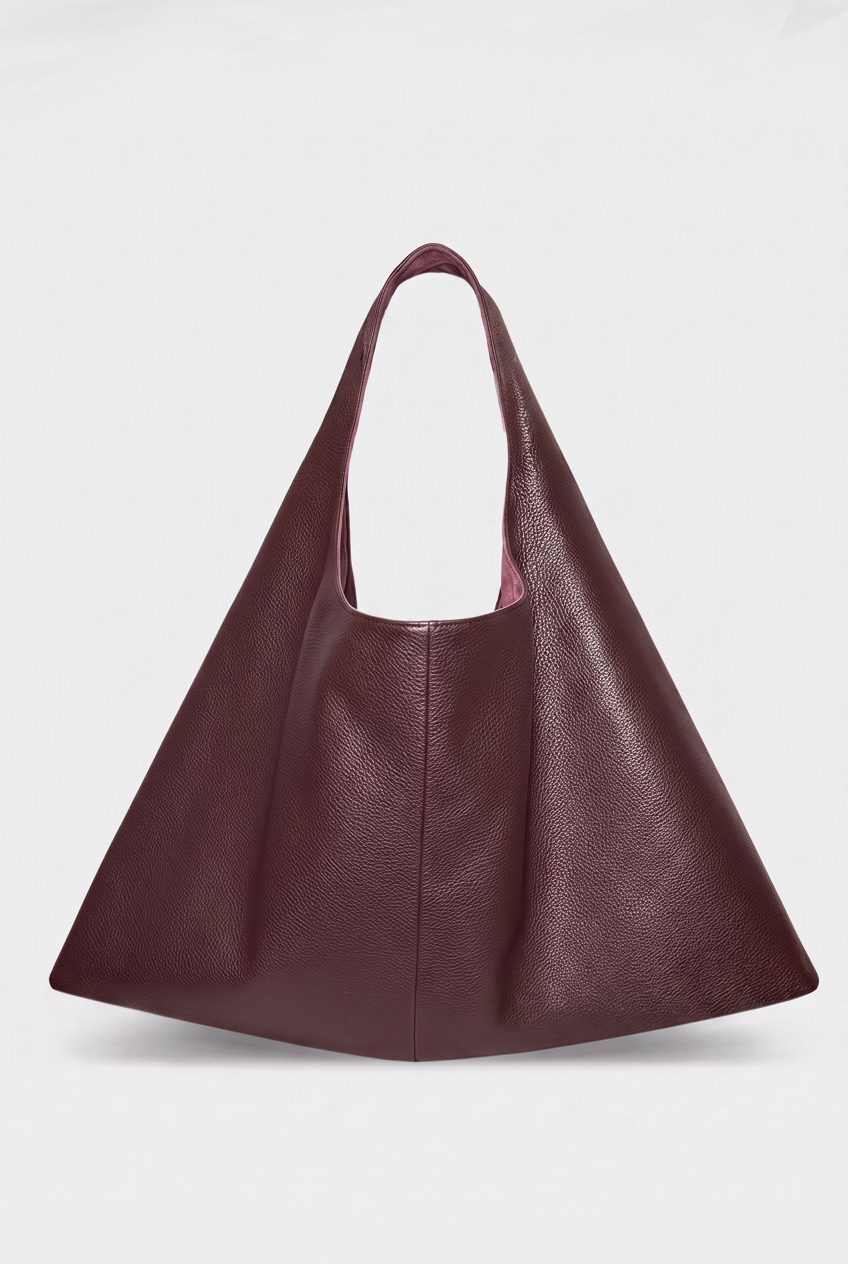 Large Triangle Sack in Grain Burgundy