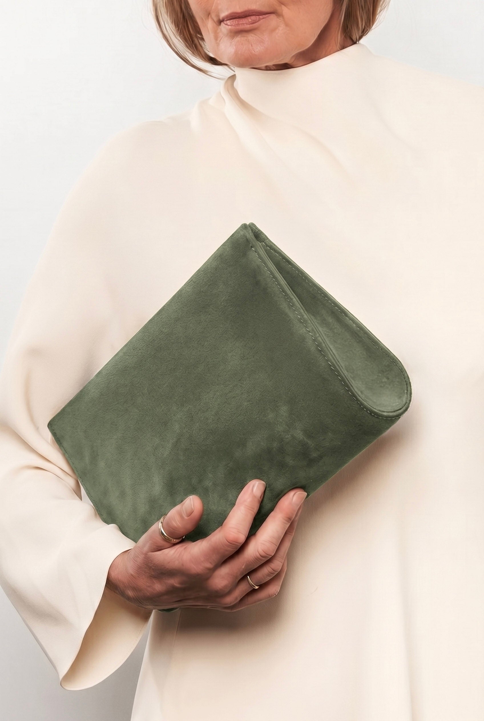 Teardrop Clutch in Suede Forest