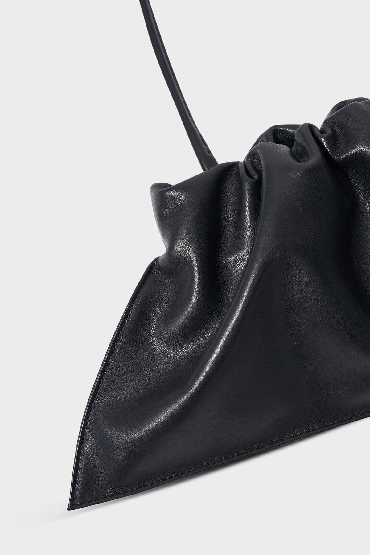 Mini Cloud Clutch in Smooth Black