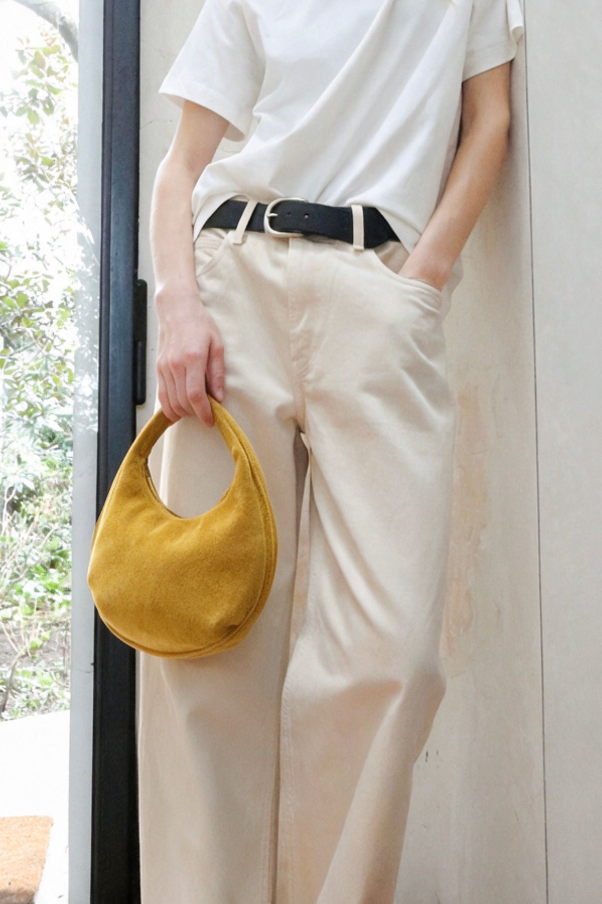 Mini Moon in Suede Ochre