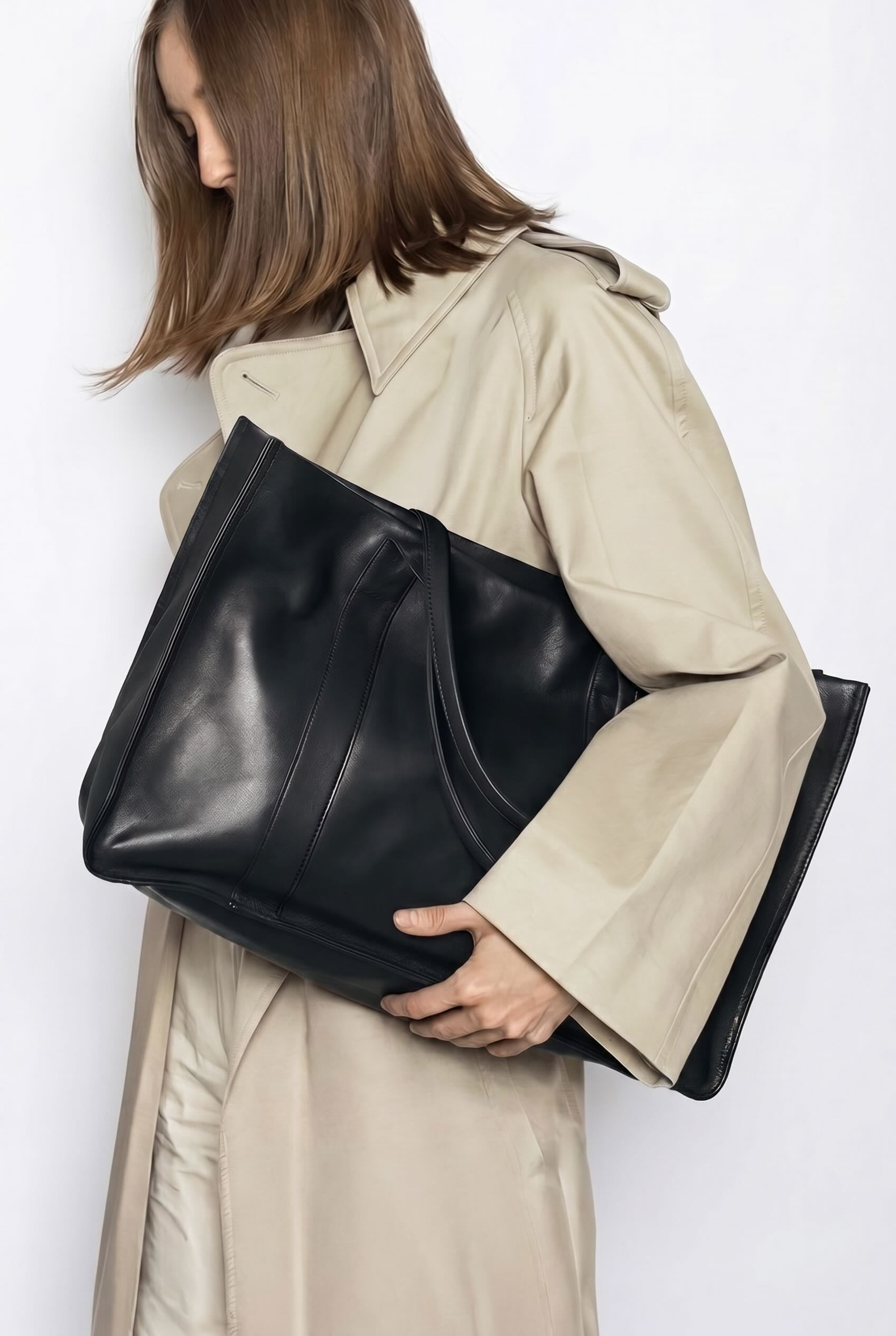 Original Grocer Tote Bag in Smooth Black