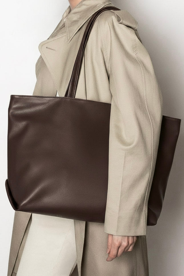 Large Simple Fold Tote in Smooth Dark Brown