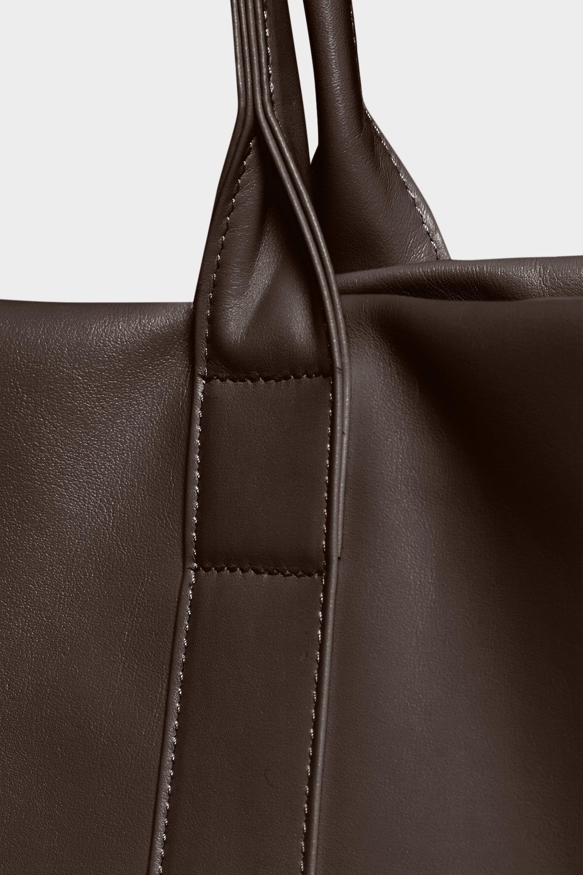 Original Grocer Tote Bag in Smooth Dark Brown