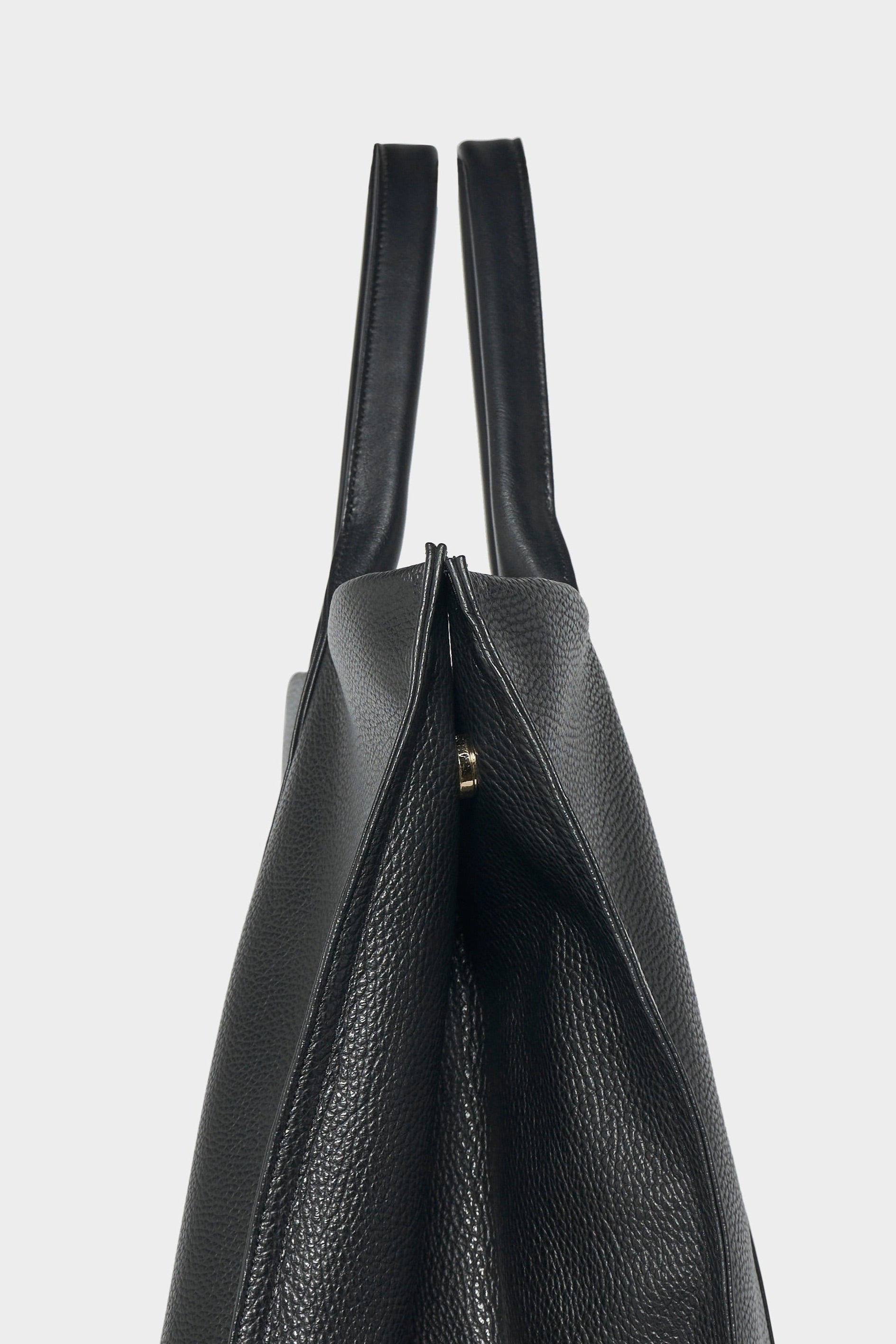 Additional Side Magnetic Closures