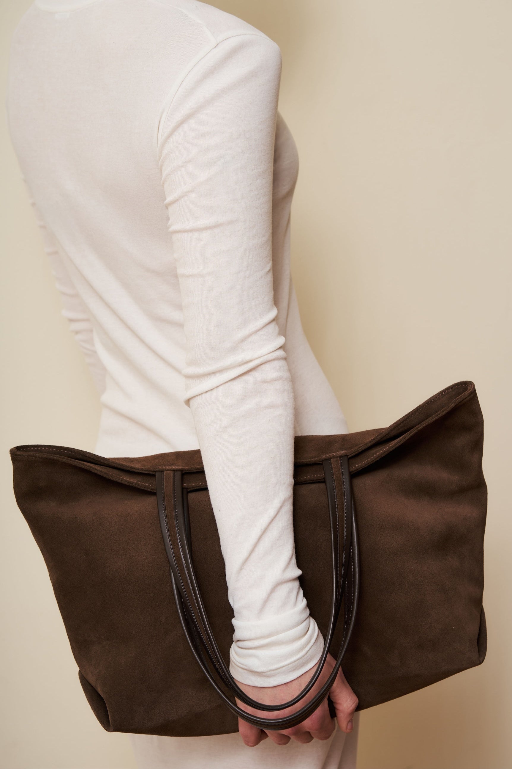 Simple Fold Tote in Suede Chestnut