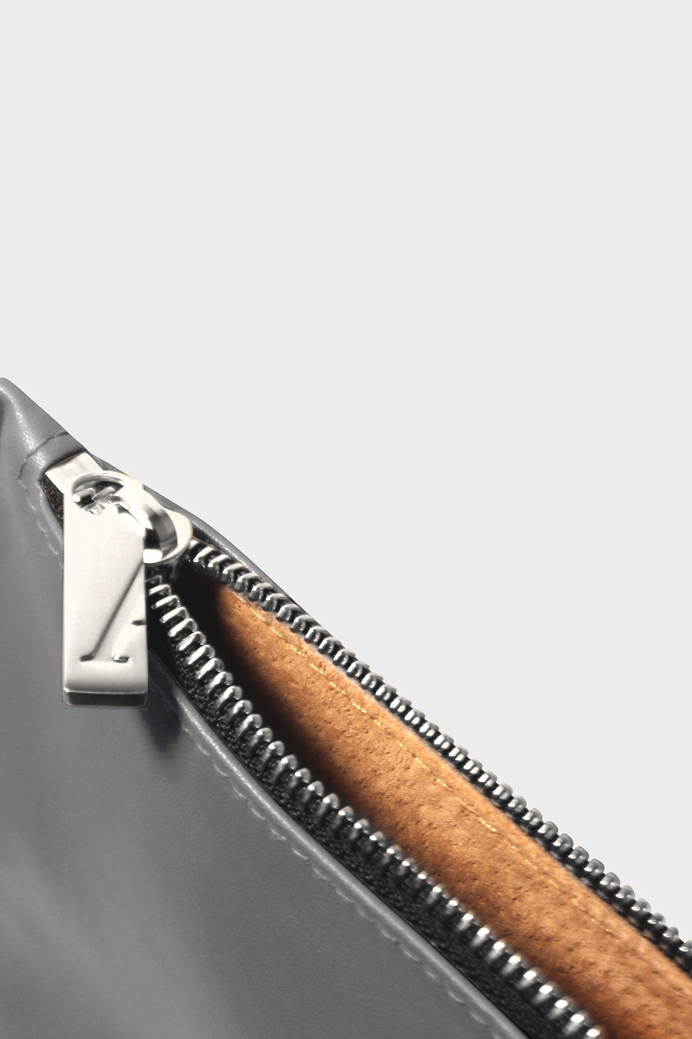 Organiser Pouch in Smooth Grey