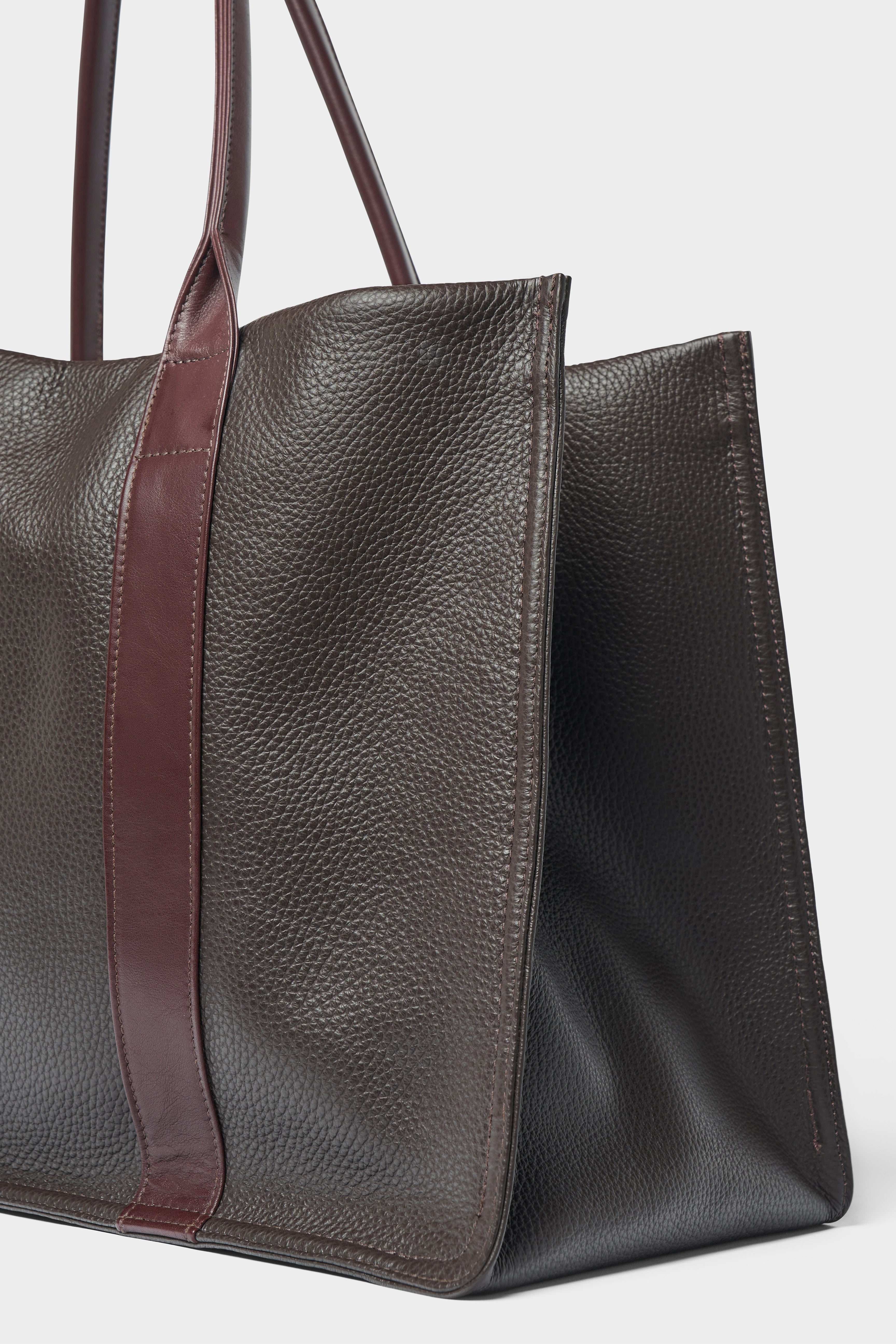 Grocer Deluxe Tote Bag in Dark Brown and Burgundy