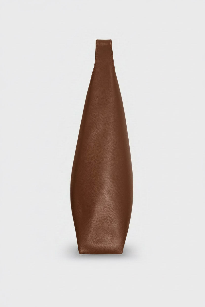 Large Triangle Sack in Smooth Chestnut