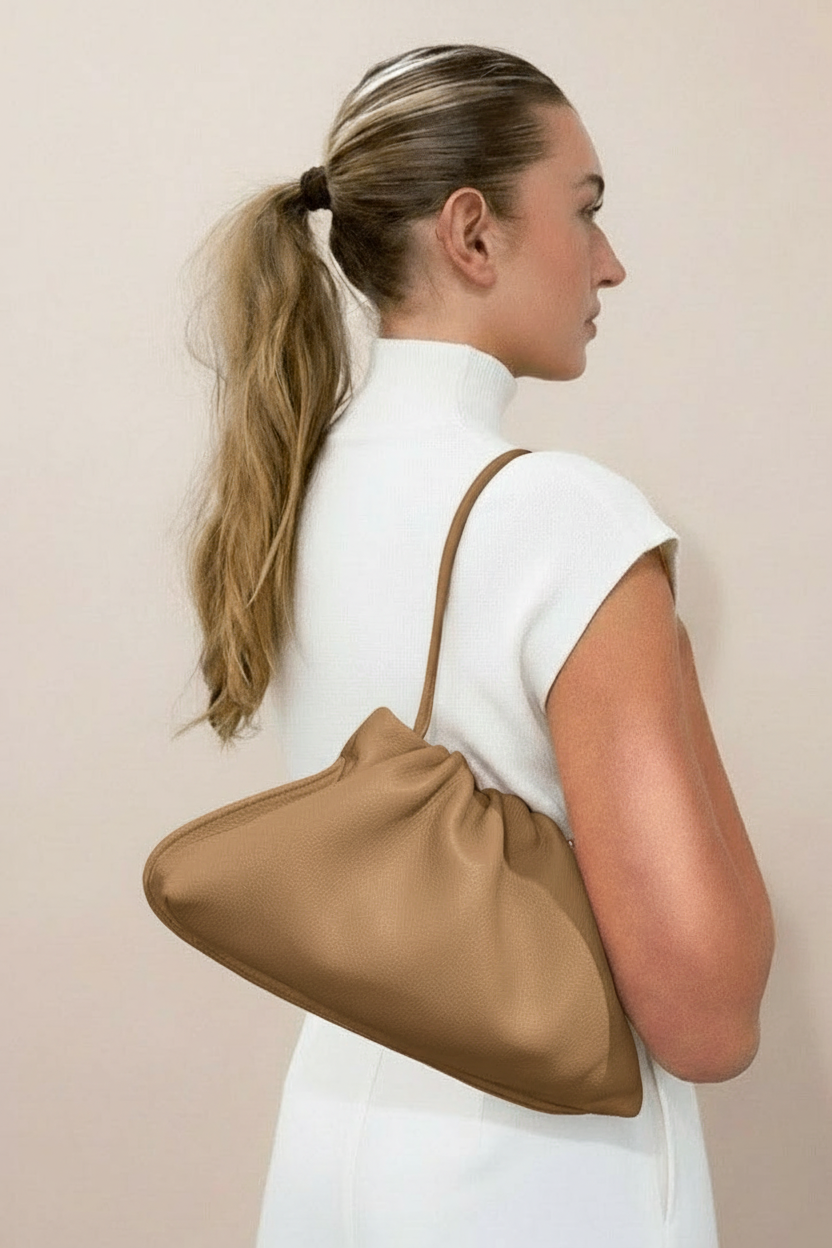 Midi Cloud Bag in Grain Latte