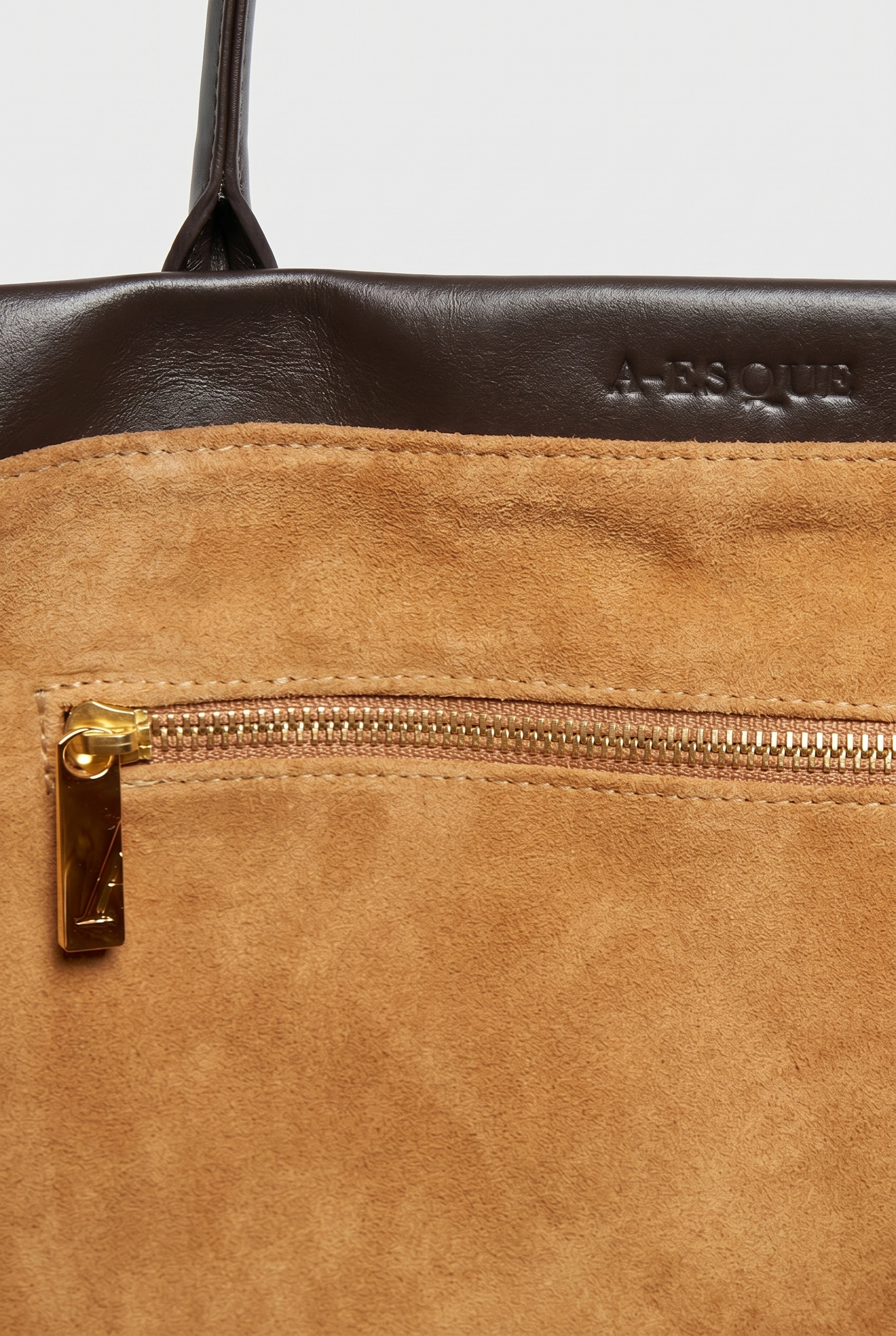 Slim Handle Tote in Smooth Dark Brown