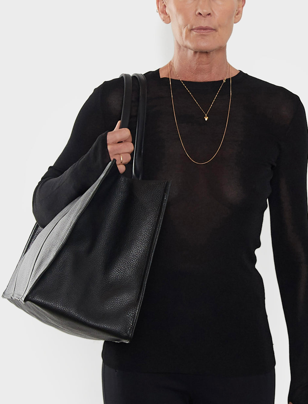 Grocer Deluxe Tote Bag in Black