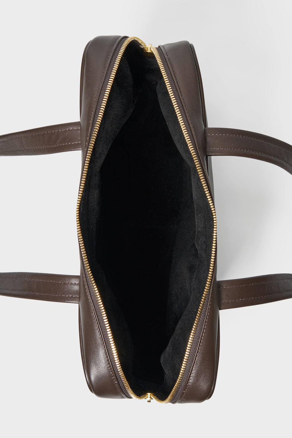 Casey Shoulder Bag in Smooth Brown