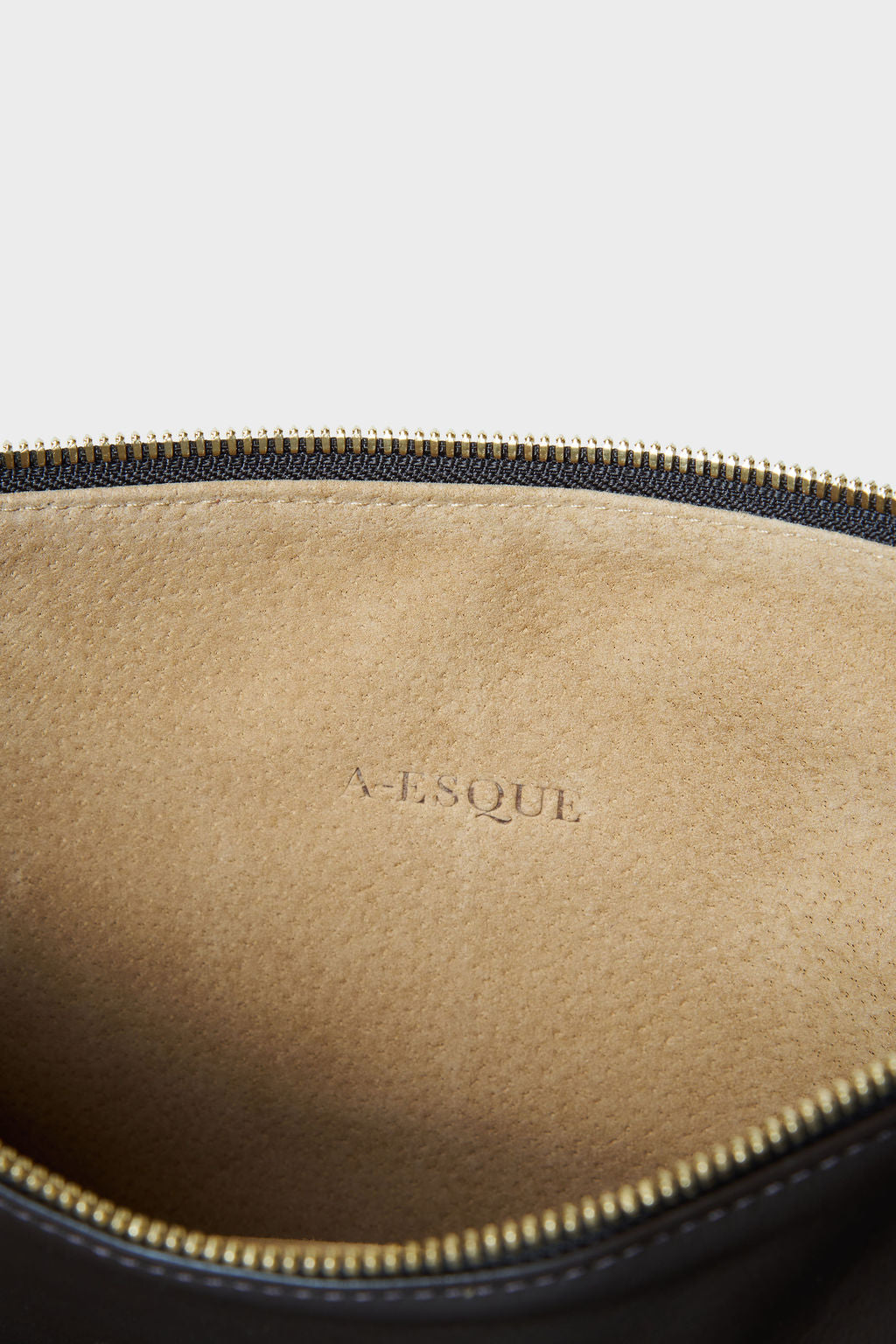 Crossbody Laptop Sleeve in Smooth Black