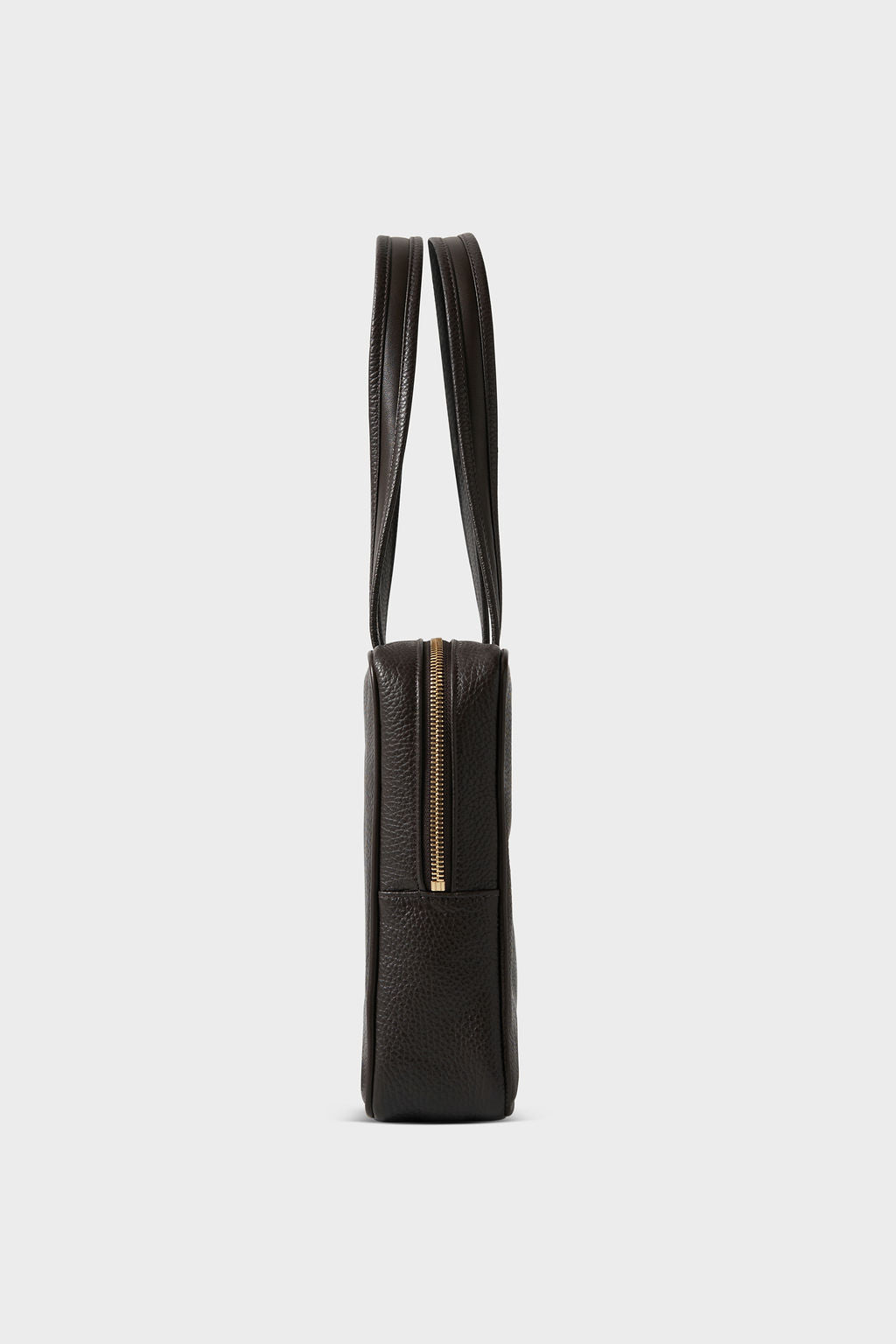 Casey Shoulder Bag in Grain Dark Brown