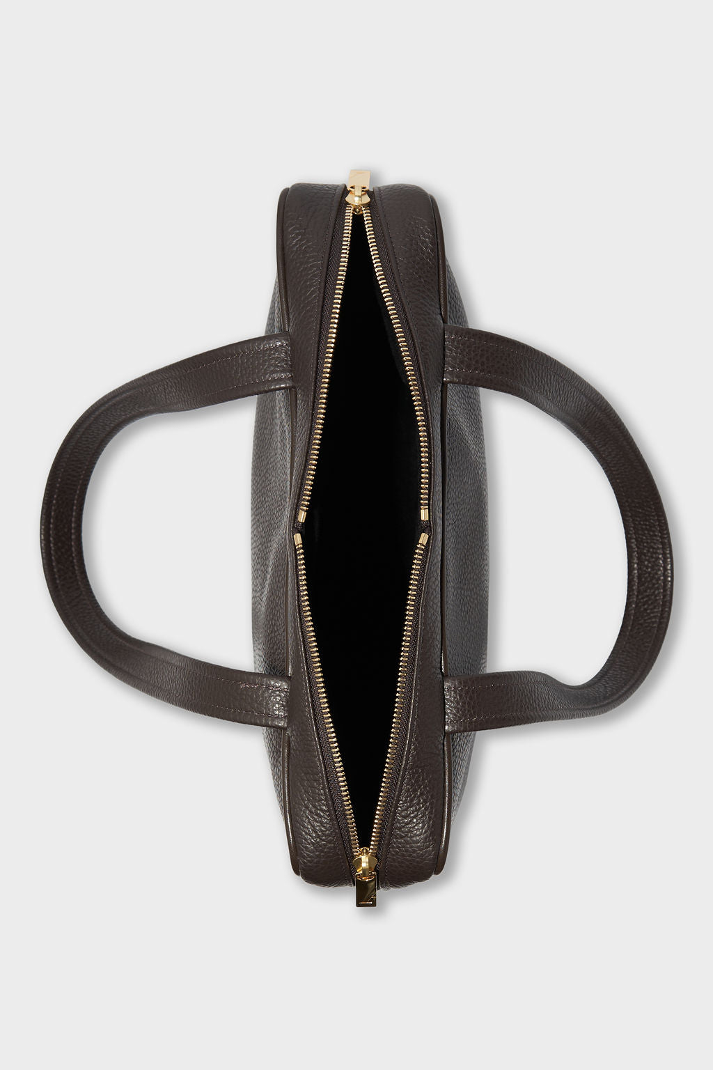 Casey Shoulder Bag in Grain Dark Brown