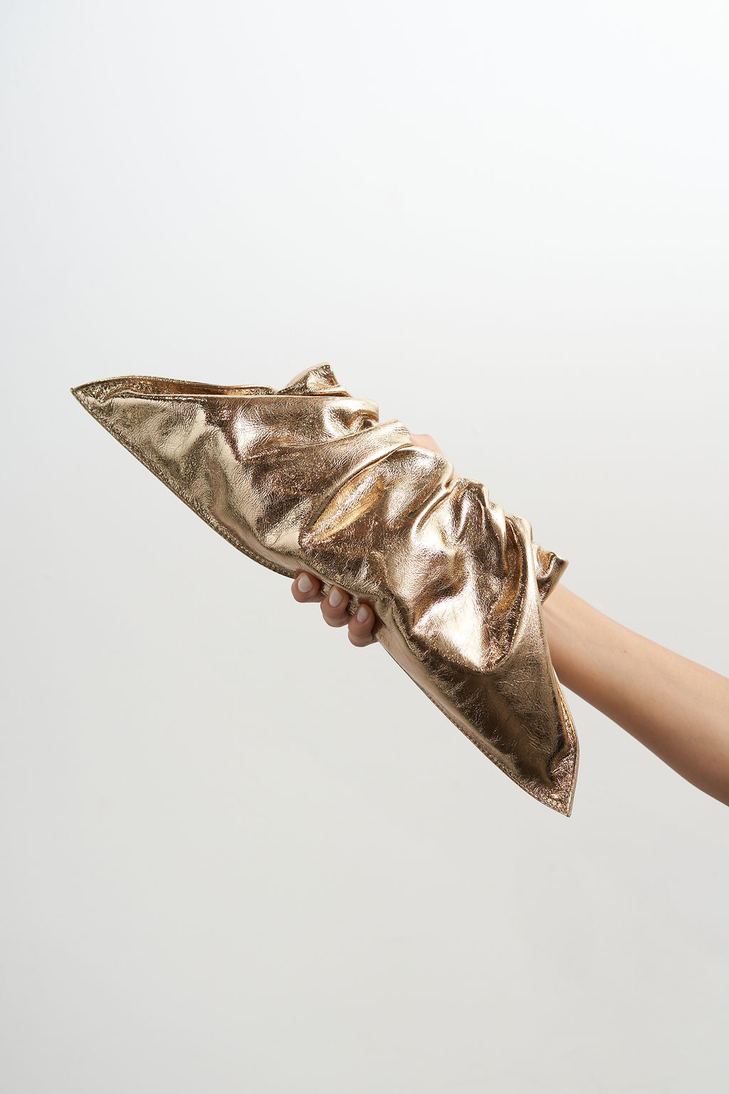 Mini Cloud Clutch in Metallic Gold