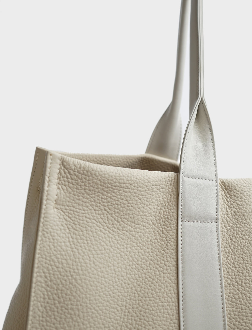 Grocer Deluxe Tote Bag in White Wash