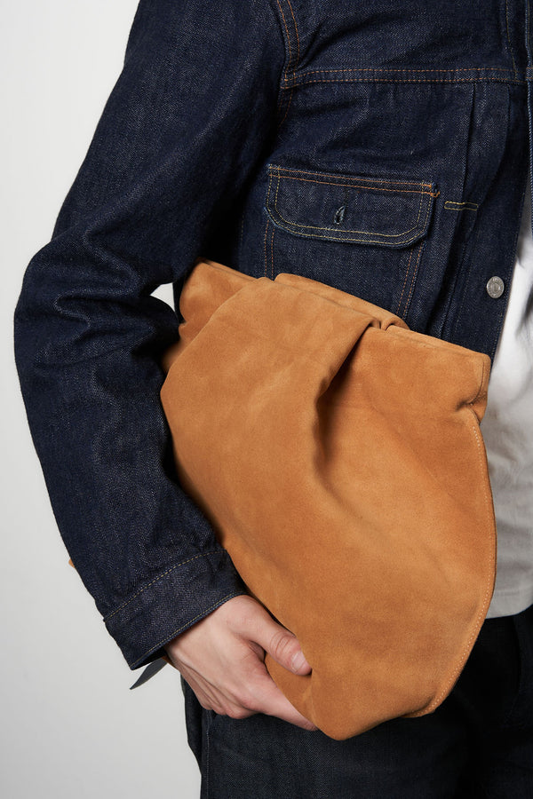 Large Fold Clutch in Suede Tan