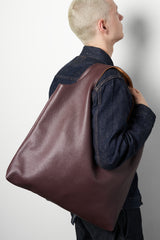 Reversible Tote in Grain Burgundy