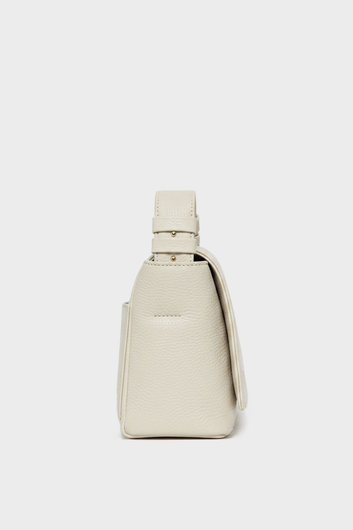 Encase Satchel in Grain White Wash