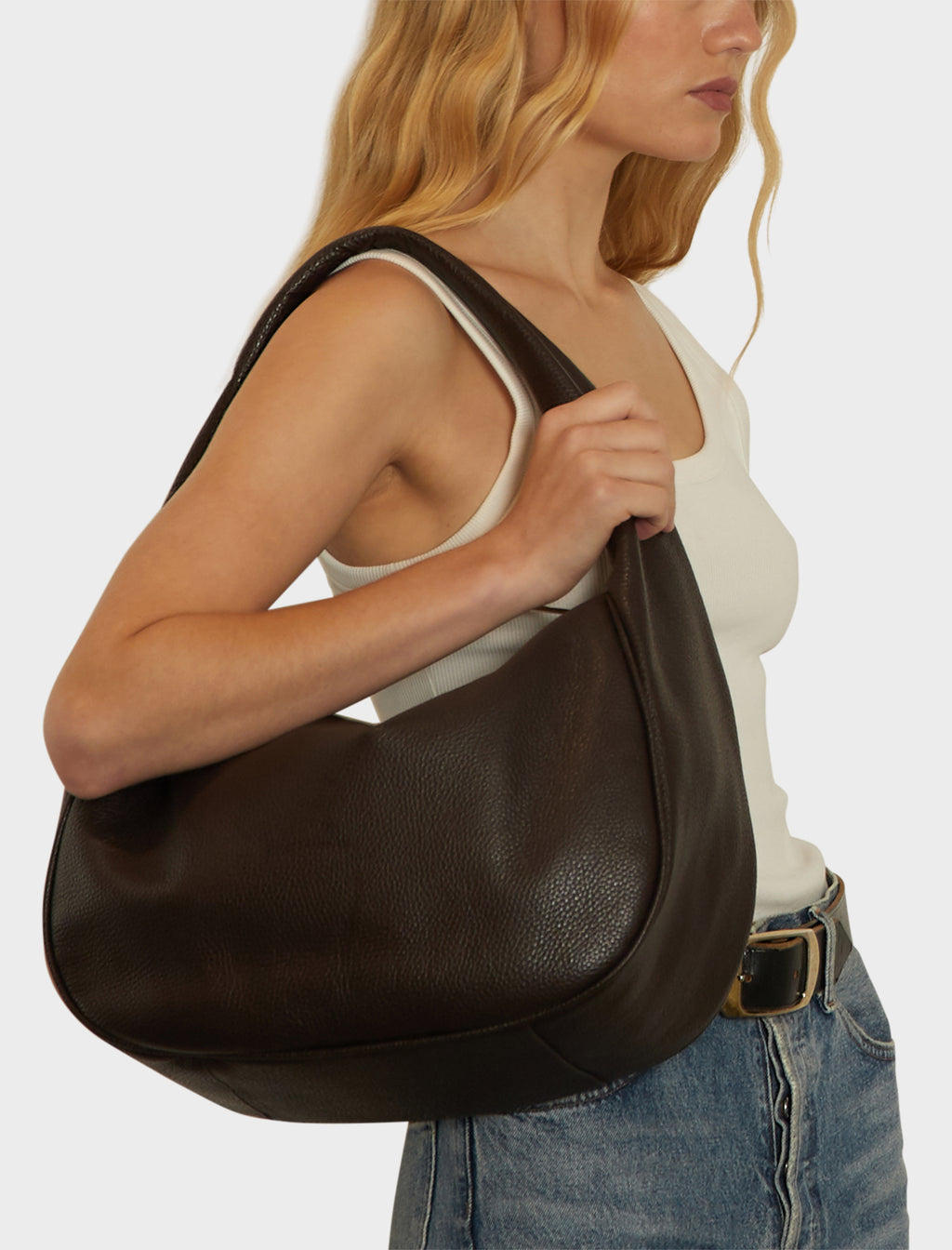 Halo Day Shoulder Bag in Dark Brown